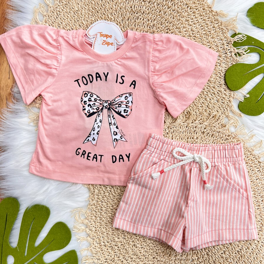 Conj. Blusa "Today is a Great Day" e Short - Salmão